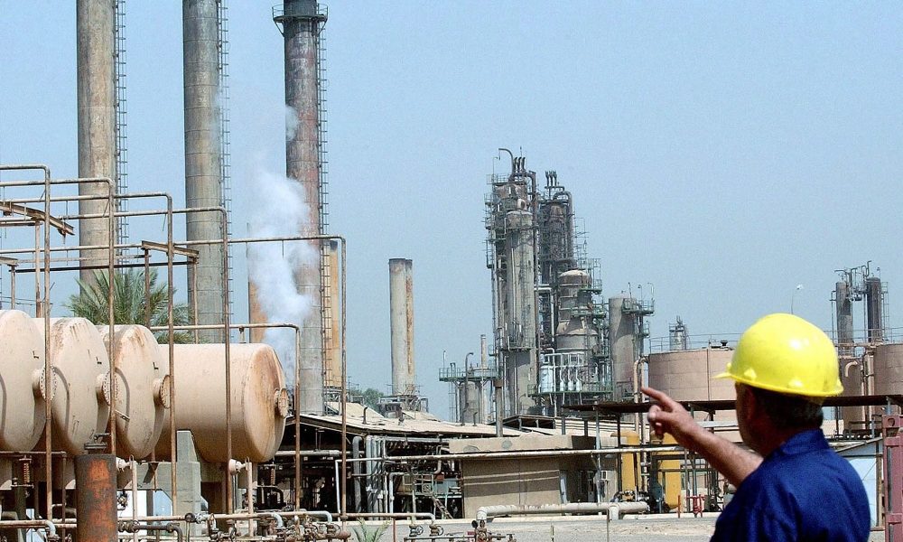 Petrolio: in leggero calo a 47,53 dollari il barile