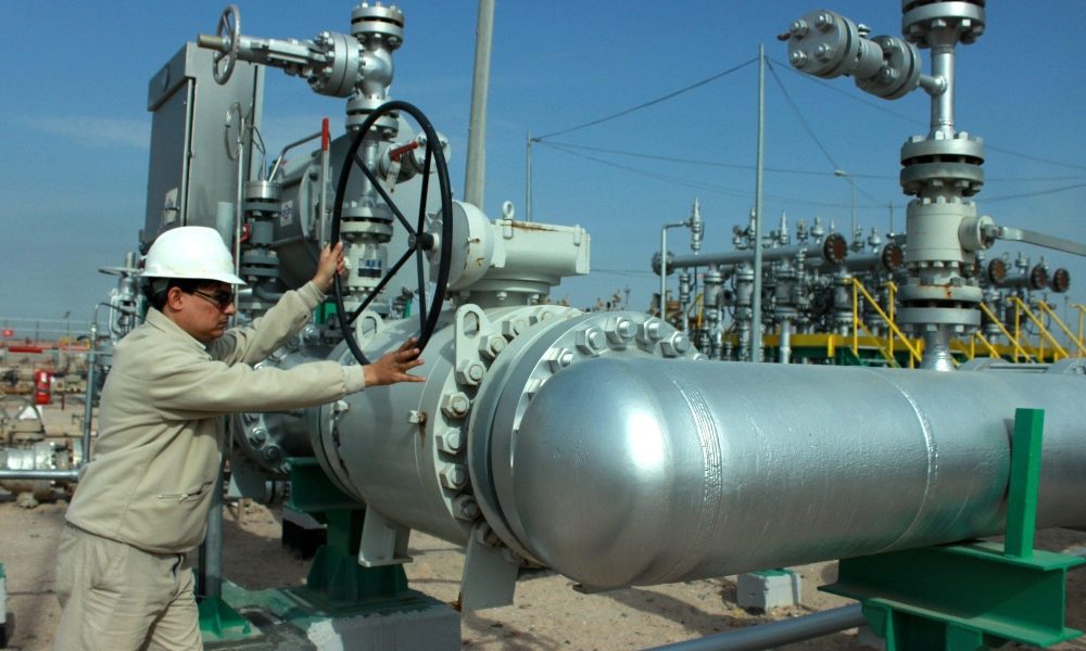 Petrolio in rialzo a Ny a 61,80 dollari