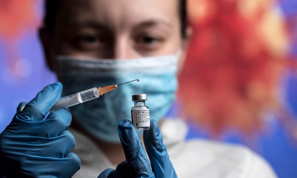 Pfizer in contatto con Oslo,’su morti dati non allarmanti’