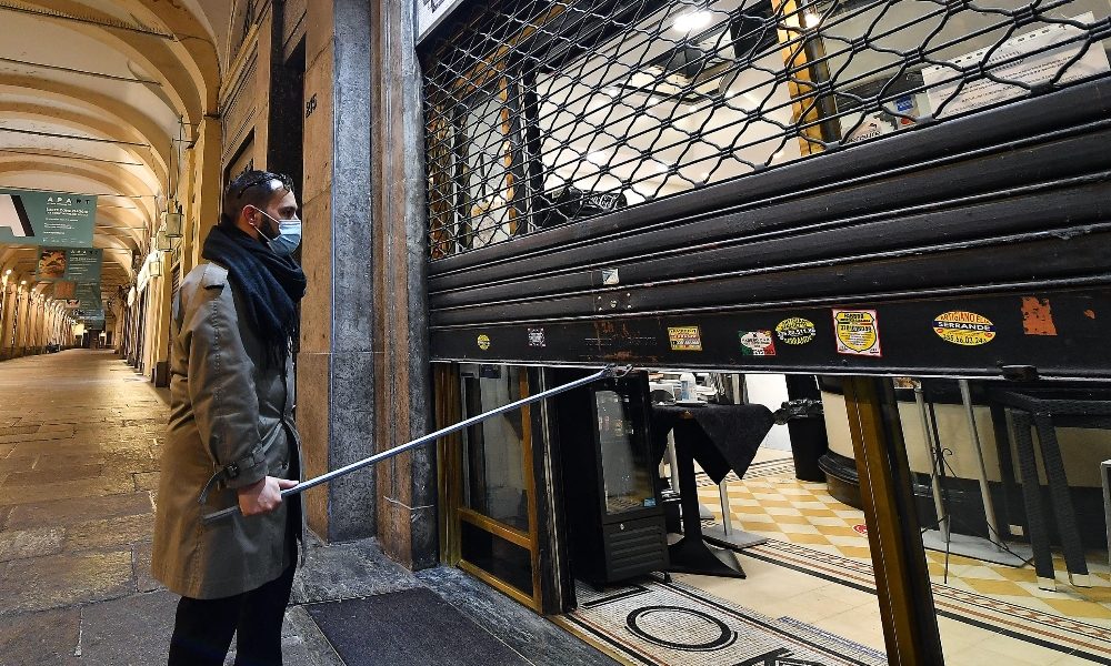 Piemonte verso coprifuoco, Cirio ‘è ipotesi’