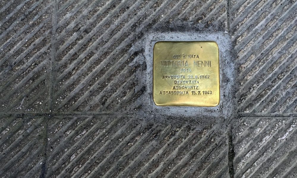 Pietra inciampo Ancona per figlia Nenni