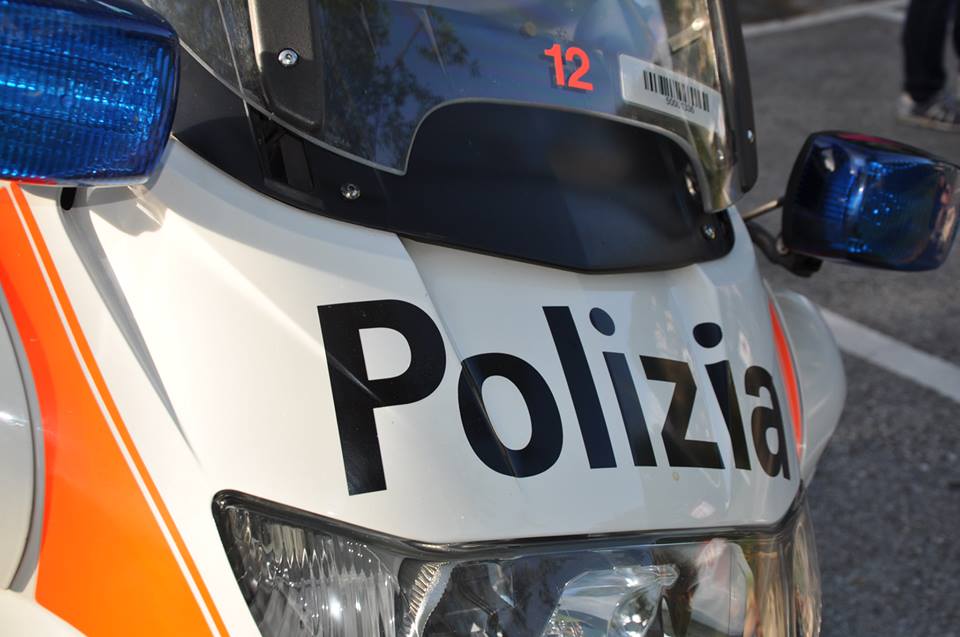 Richiesta di contributi per beneficenza, la Polizia cantonale ipotizza una truffa
