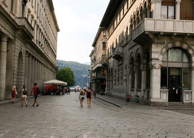 Portici Plinio, petizione antidegrado: parte la raccolta di firme