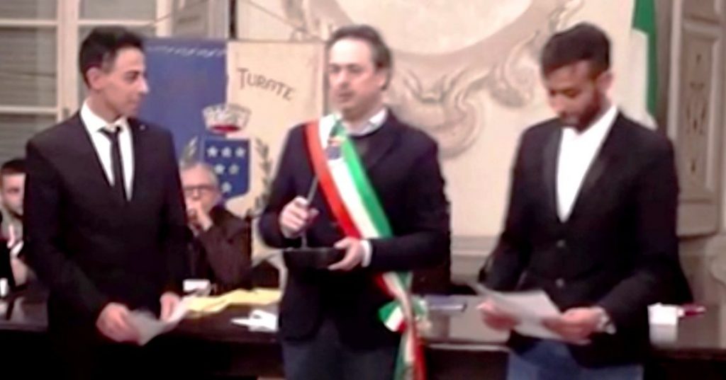 Rapina sventata a Turate, premio all’eroismo di due 25enni marocchini