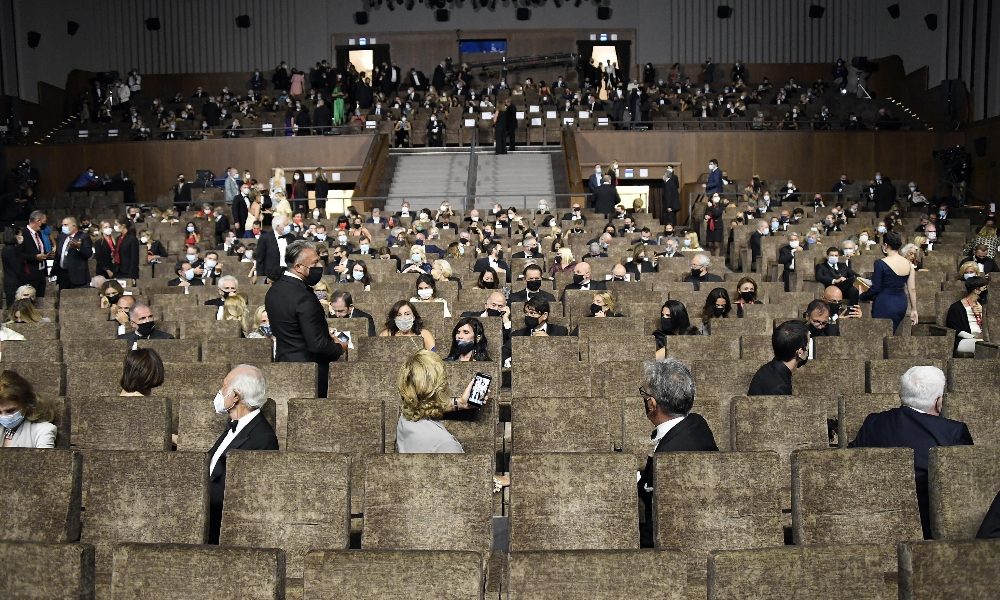 Prima bozza Dpcm, stop a teatri, cinema, casinò