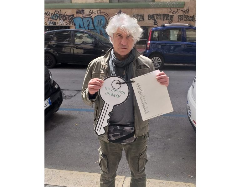 Protesta ristoratori, chiavi a Decaro