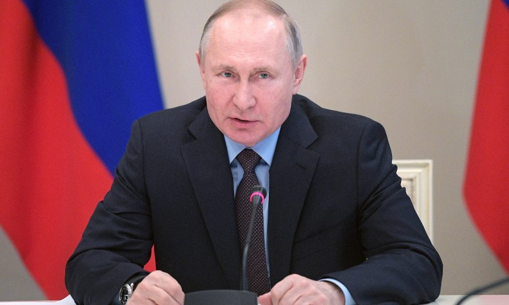 Putin, pronto a discutere con Trump