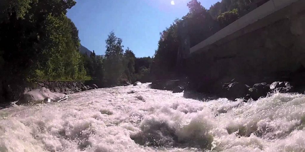 Perse la vita praticando rafting: fu un malore. Chiesta l’archiviazione