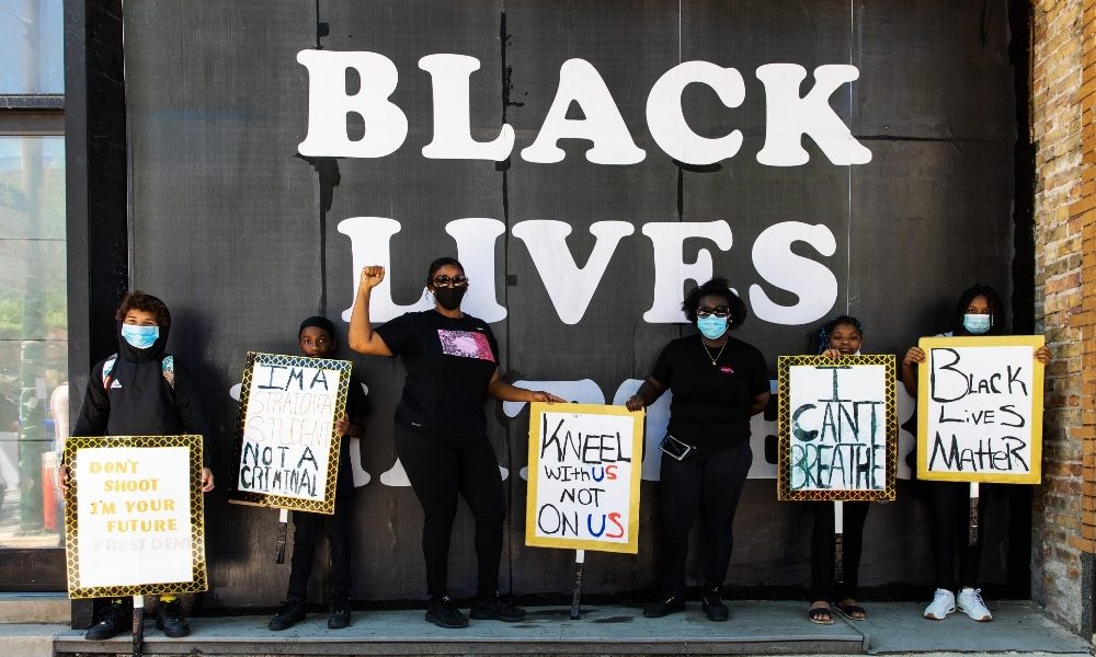 Razzismo, sobborgo Chicago è primo a risarcire afroamericani