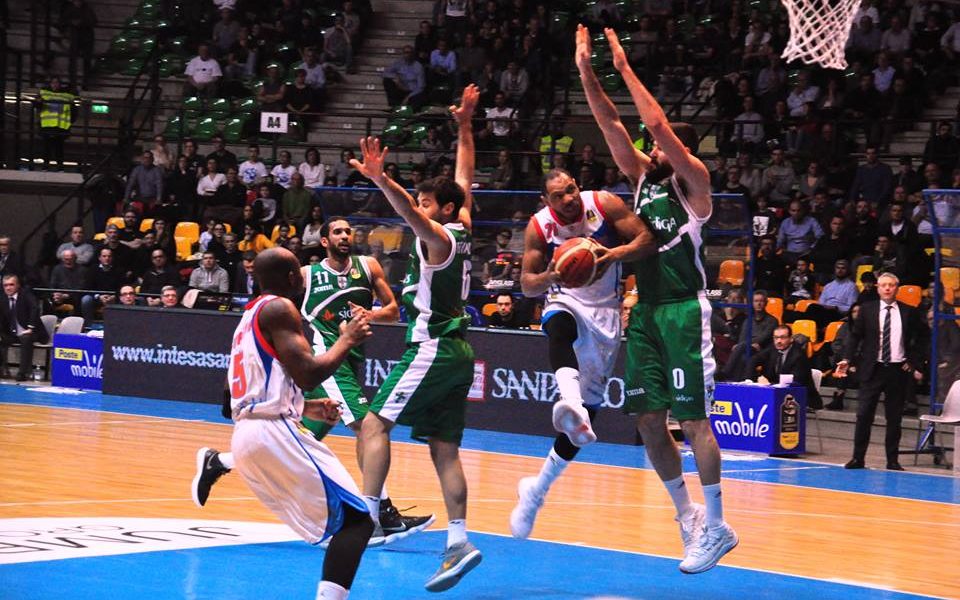 Cantù-Torino, gara decisiva per i playoff