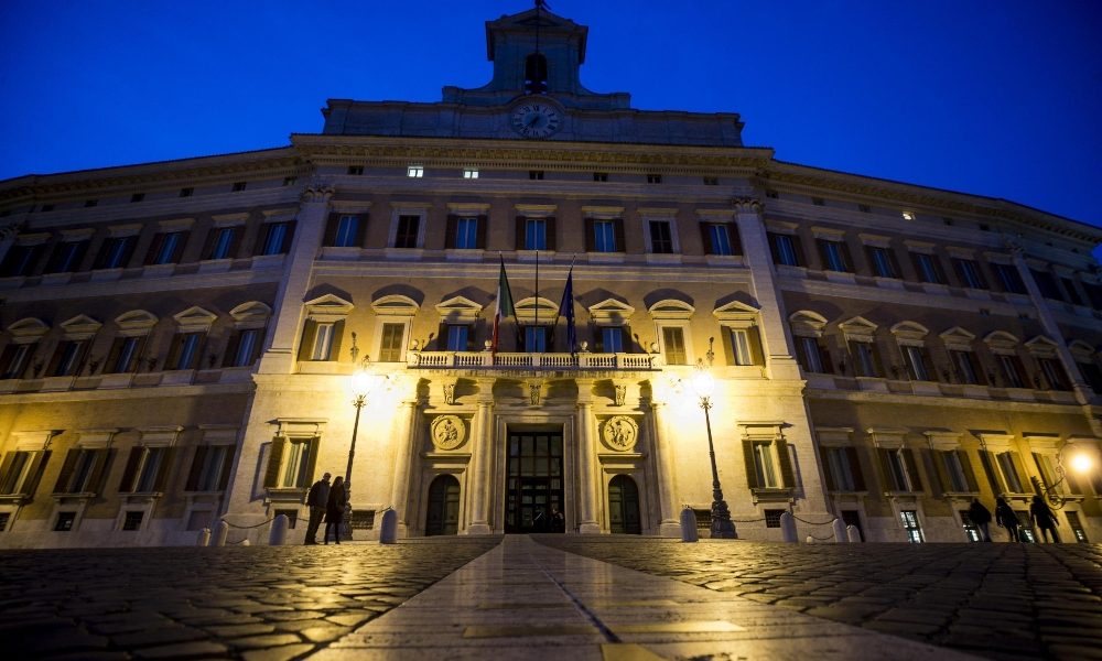 Referendum taglio eletti entro autunno