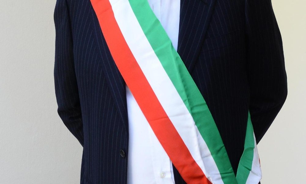 Regionali, 93 sindaci per Mangialardi