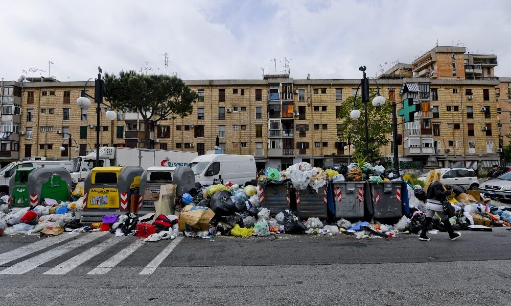 Rifiuti, a terra 300 tonnellate