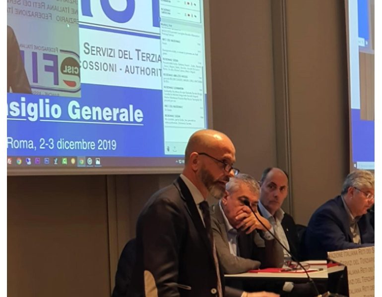 Risparmio:First,mobilitarlo ma serve consulenza indipendente