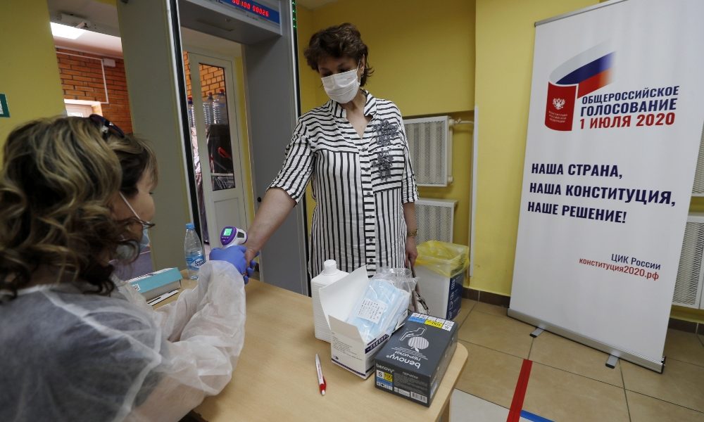 Russia: aprono i seggi per il referendum sulla Costituzione