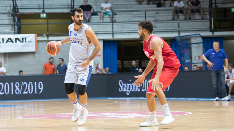 Pallacanestro Cantù a Cittadella contro la Reyer