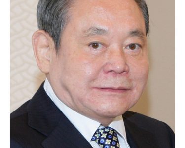 “Burocrazia zero”, sì del Consiglio