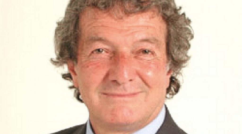 Lutto nella politica comasca: è morto Cesare Rizzi, ex parlamentare della Lega