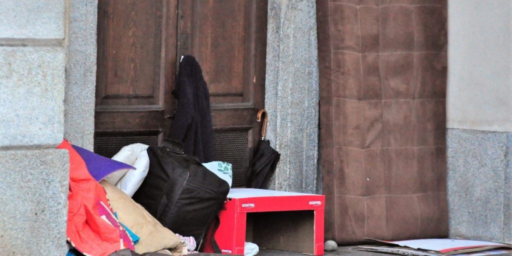 Emergenza senzatetto: «Silenzio sull’ipotesi dormitorio al San Martino»