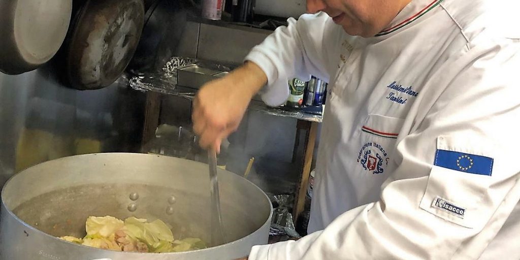 Pane e pasta fatti in casa dai comaschi, aumentato dell’80% l’acquisto di farina