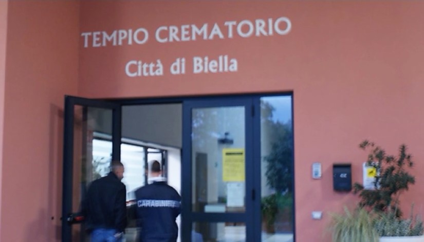 “Forno degli orrori” di Biella, le famiglie comasche: «Siamo vittime, vogliamo la verità»