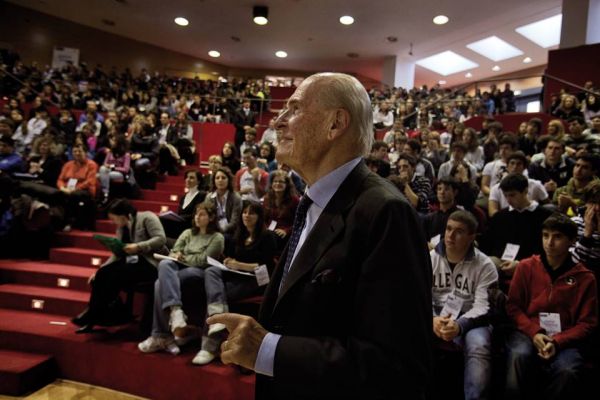 Fondazione Veronesi, incontro sulle dipendenze al “Jean Monnet”
