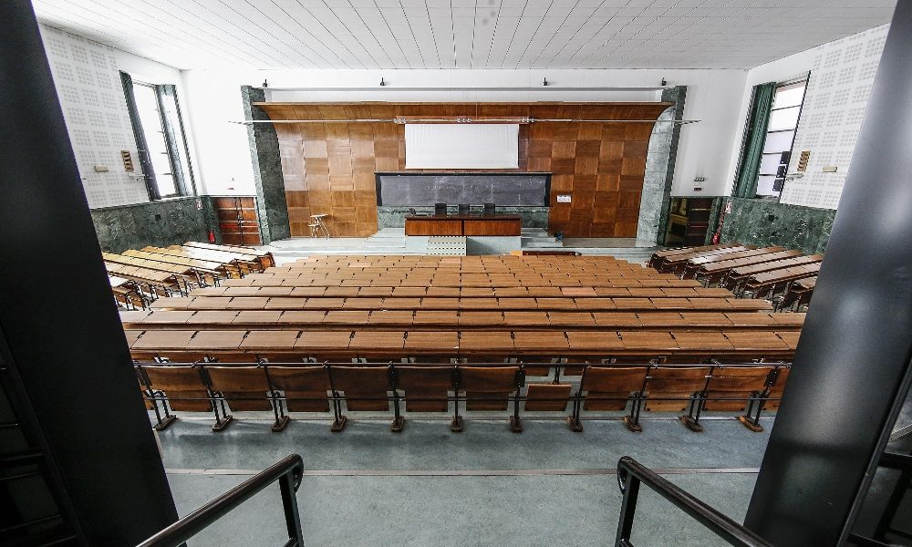 Atenei lombardi a colloquio con il ministro. Oggi le prime indicazioni per la ripartenza