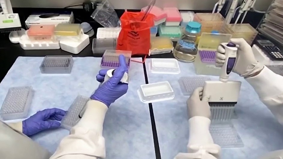 Arrivate al Sant’Anna altre 4.680 dosi anti-Covid. Primi vaccinati nelle Rsa del territorio