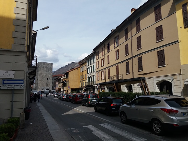 Como presa d’assalto:  strade del centro in tilt