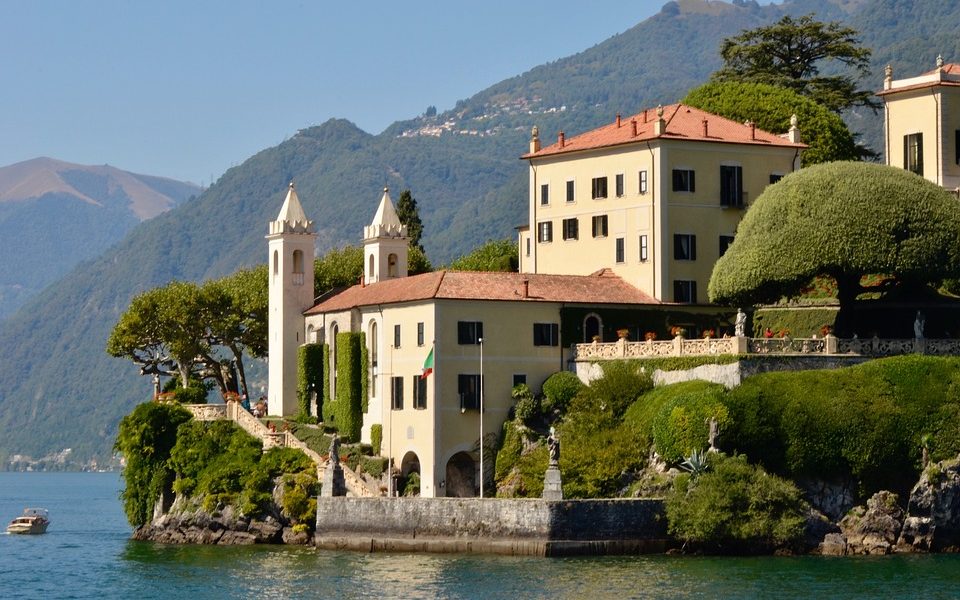 Il festival “LacMus” domani a Villa Balbianello