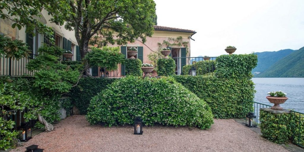 A Villa Fogazzaro-Roi gli aperitivi poetici nei sabati d’agosto