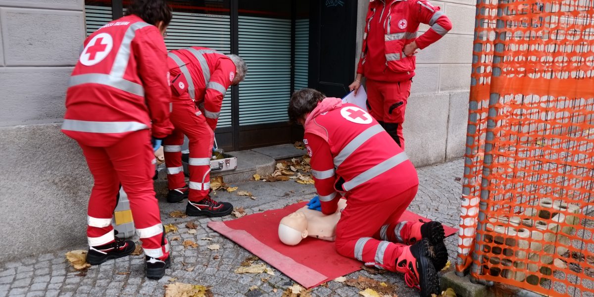 Aspiranti soccorritori della Croce Rossa: l’esercitazione