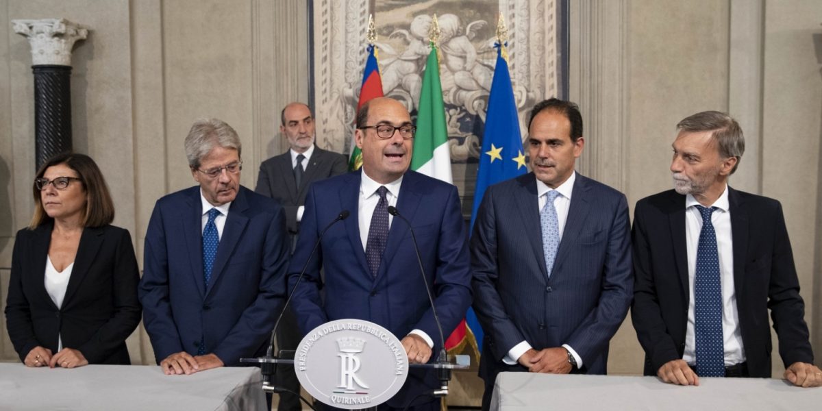 Dem preoccupati, grillini pragmatici. La “base” comasca giudica l’accordo per il Governo