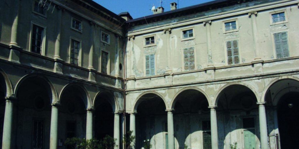 L’ex orfanotrofio è in vendita. Però mancano gli acquirenti e la documentazione necessaria