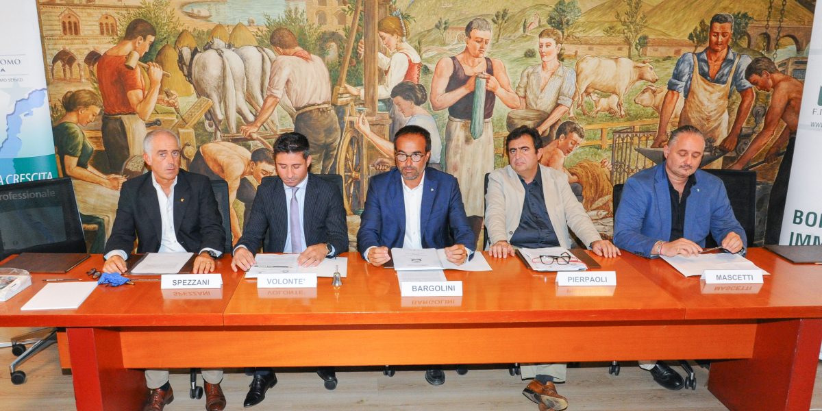 C’è un “libretto” anche per vendere e comprare casa