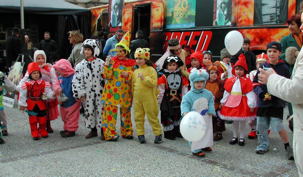 Carnevale, venerdì la sfilata delle mascherine a Cernobbio