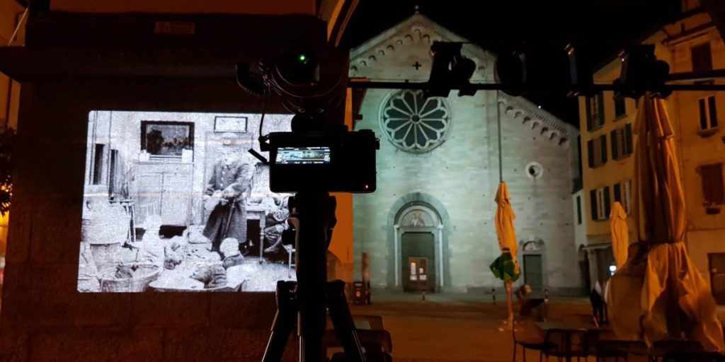 “Easy street in Como”, a passeggio con Charlie Chaplin