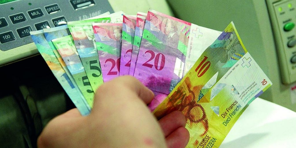 Conti in rosso in Ticino. Il disavanzo preoccupa il Consiglio di Stato. Covid: spesi 21 milioni di franchi