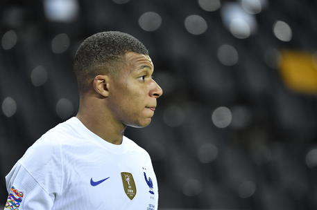 Nations League:Mbappè positivo a Covid,salta Francia-Croazia
