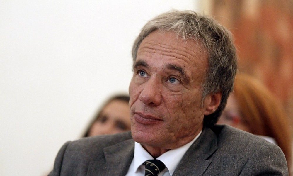 Fase 2, politica e diritti dei cittadini. Questa sera in diretta su Etv torna “Il Dariosauro”