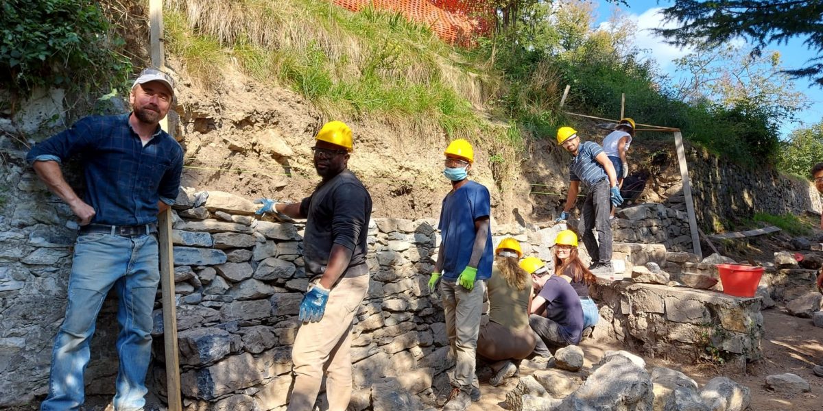 Crescono i muretti a secco: il progetto di Miledù a Brunate