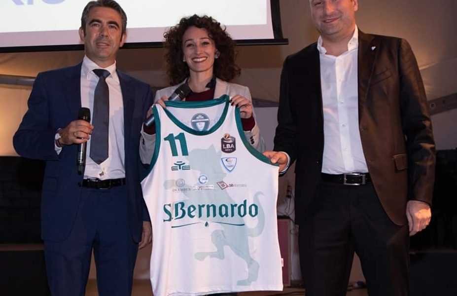 Cantù, presentata la maglia per la stagione 2019-2020