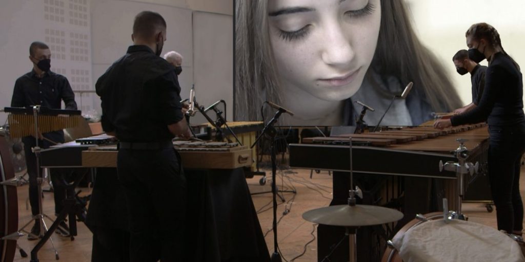 “Onde” allo Spazio Gloria: immagini e suoni per capire ragazze e ragazzi