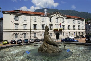 Le scuole ticinesi al momento restano aperte