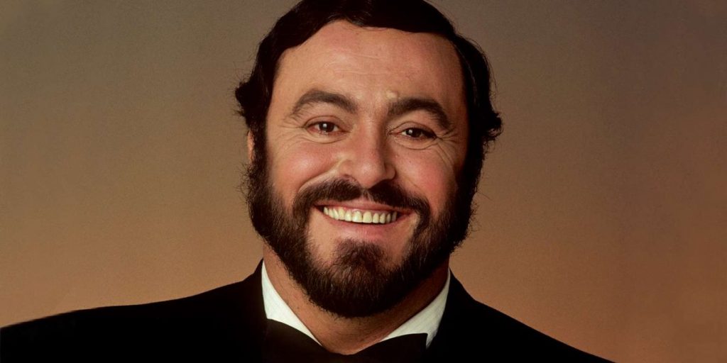 Dongo celebra Luciano Pavarotti