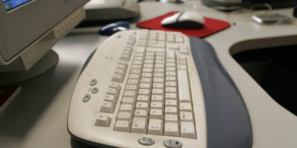 Giornata nazionale sul cyberbullismo: studenti a lezione