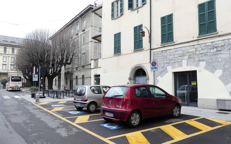 I commercianti: «Piazza Roma, chiediamo un atto di coraggio»
