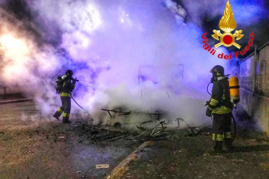 Muore carbonizzato nell’auto, era residente in Valle Intelvi
