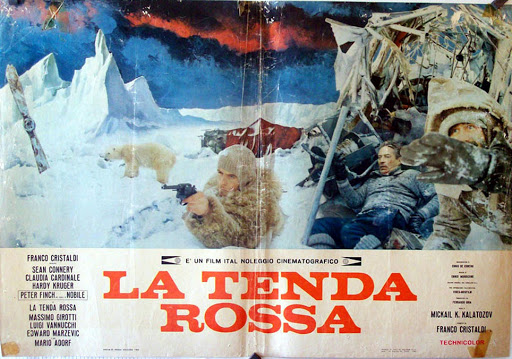 La seta comasca della Tenda Rossa in attesa di restauri al Museo della Scienza di Milano
