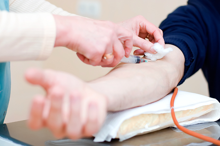 Al via i test sierologici: punti prelievo a Como, Mariano Comense e Menaggio